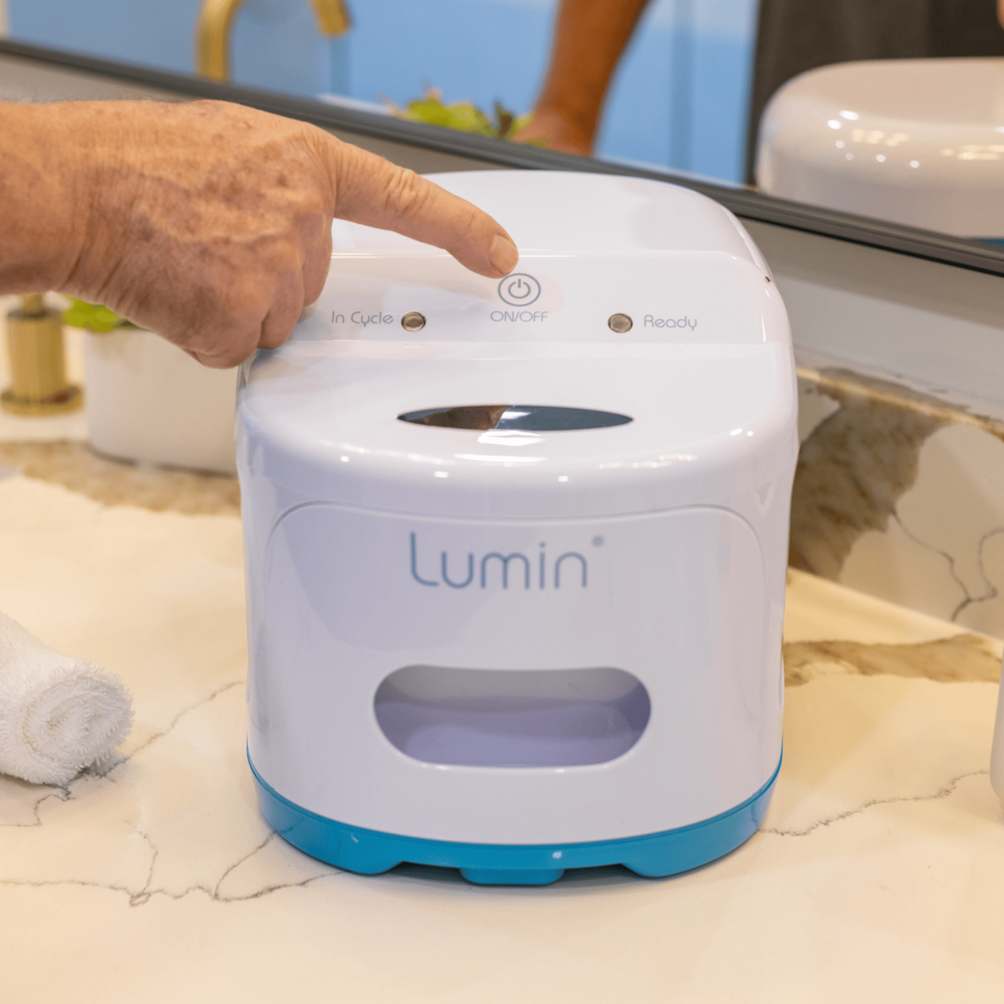 Lumin UV Sanitizer